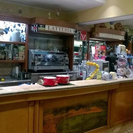 Bb Dante Bed & Breakfast เมสซีนา ภายนอก รูปภาพ