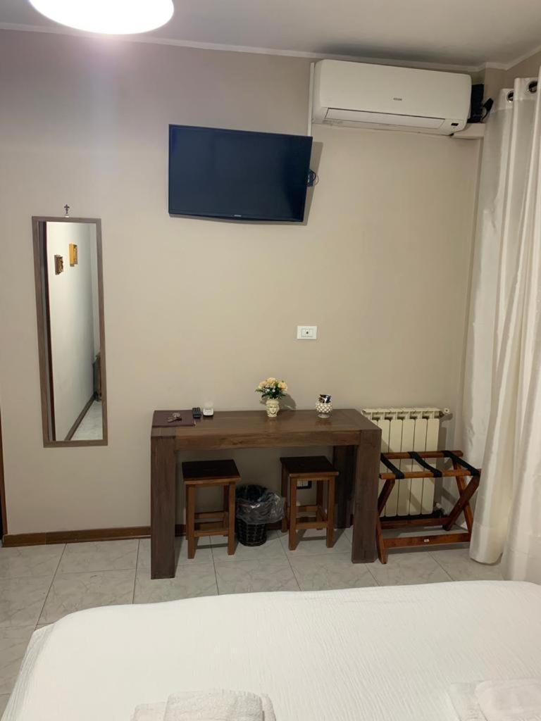 Bb Dante Bed & Breakfast เมสซีนา ภายนอก รูปภาพ