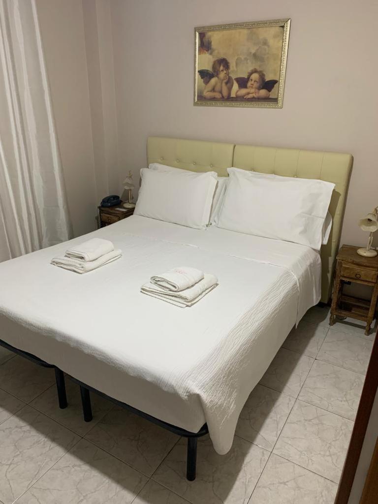 Bb Dante Bed & Breakfast เมสซีนา ภายนอก รูปภาพ