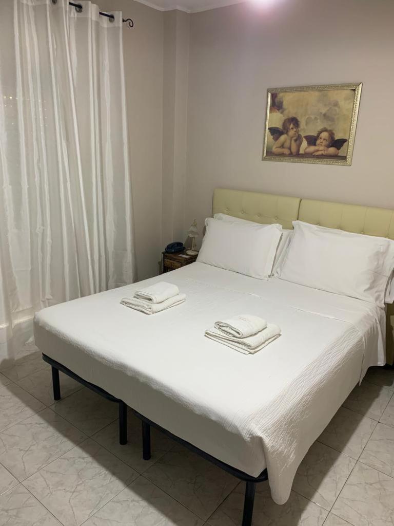 Bb Dante Bed & Breakfast เมสซีนา ภายนอก รูปภาพ